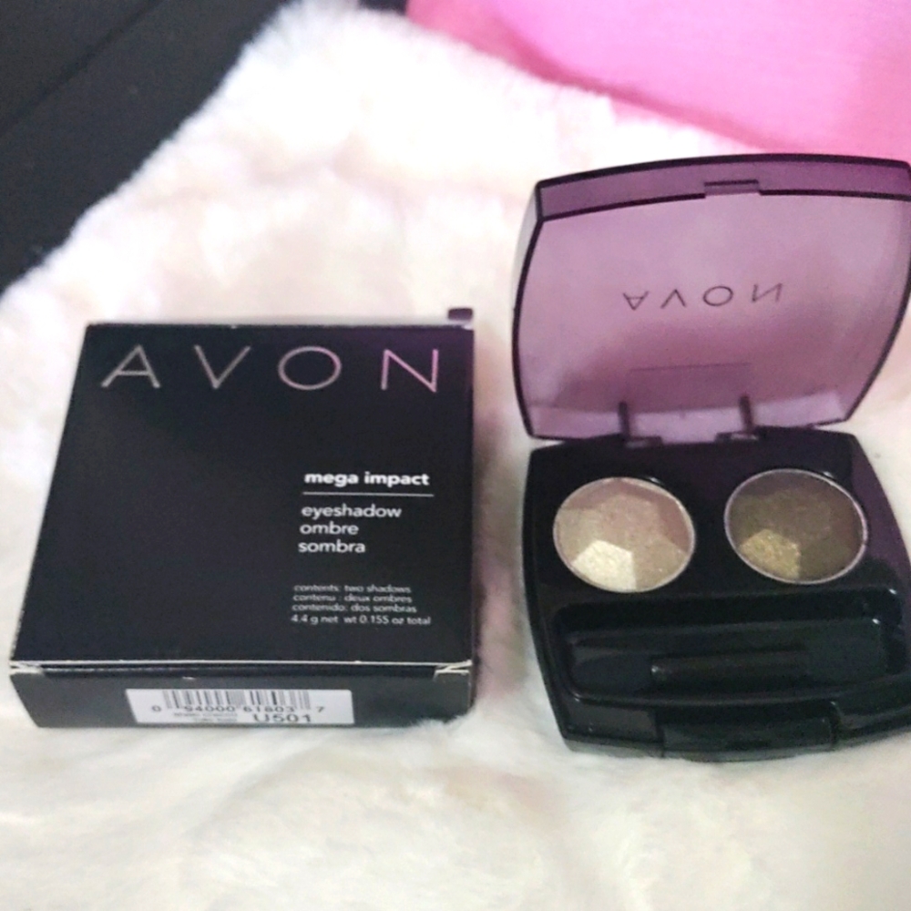 Avon Mega Impact Shadow Duo